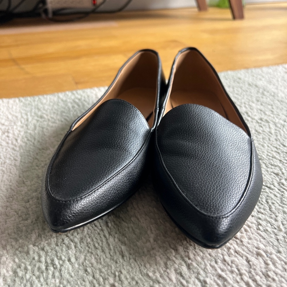 Banana Republic Pointed Toe Flats